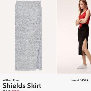 NWT ‼️ Aritzia Wilfred Free Shields Skirt XS